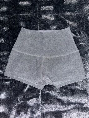 Beyond yoga spacedye mini shorts